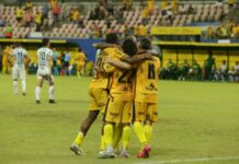Amazonas vence mais uma e sobe na tabela do Brasileirão Série B
