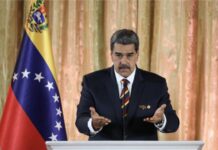 Ditadura de Nicolás Maduro acusa os Estados Unidos de liderarem ‘golpe de estado’