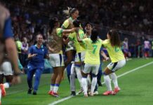 Olimpíadas de Paris: Brasil vence Espanha e enfrenta EUA pelo ouro no futebol feminino