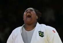 Primeiro ouro do Brasil nos Jogos de Paris é da judoca Beatriz Souza