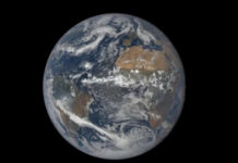 Satélite da NASA captura imagem da fumaça que cobre o Brasil