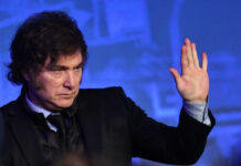 Com Milei, Argentina registra menor inflação mensal desde 2021